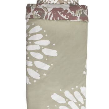 Voodipesukomplekt Võlumets I